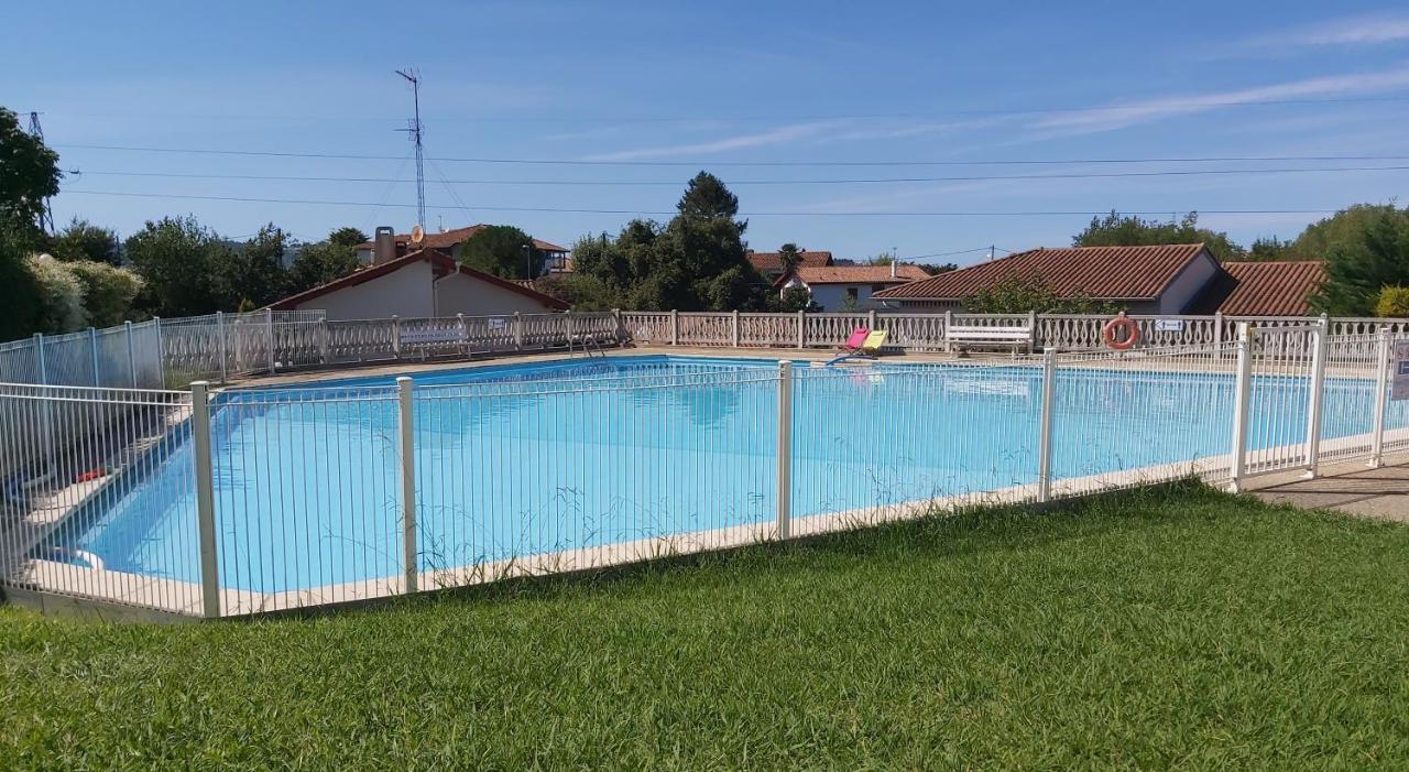 Appartement A Hendaye Avec Piscine Et A Cote De La Plage Εξωτερικό φωτογραφία